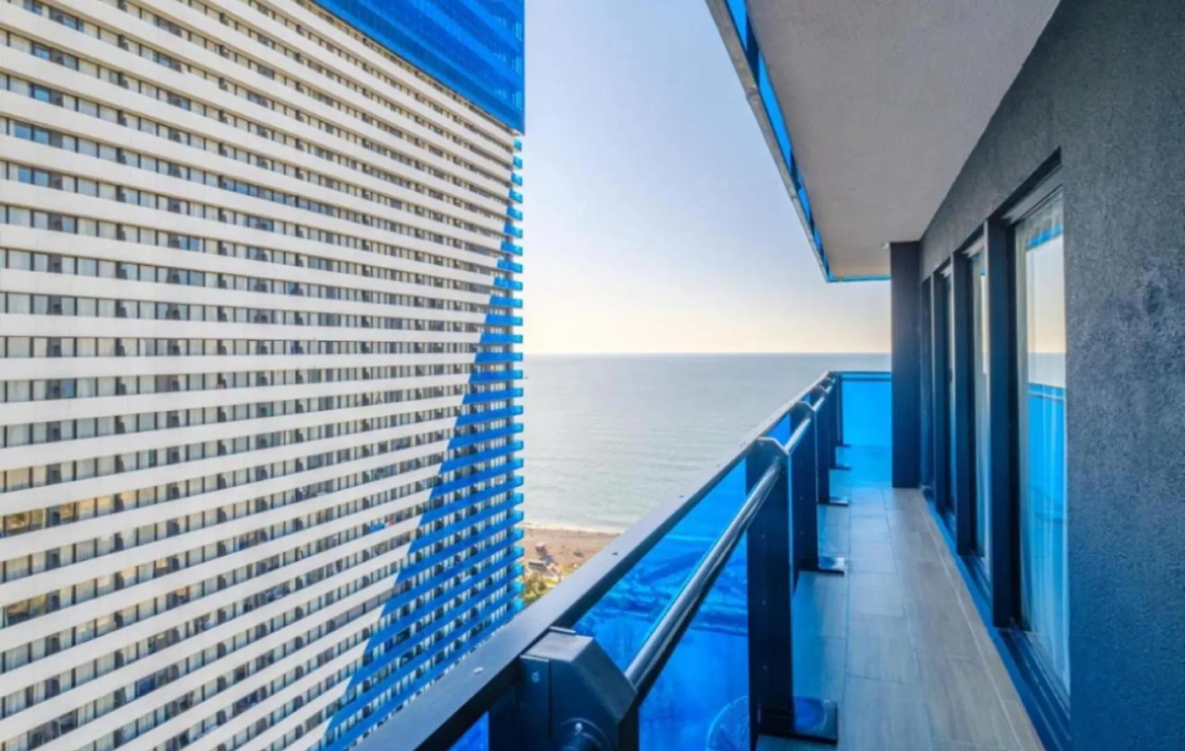 Glorious Sea View Aparthotel In Orbi City Batumi